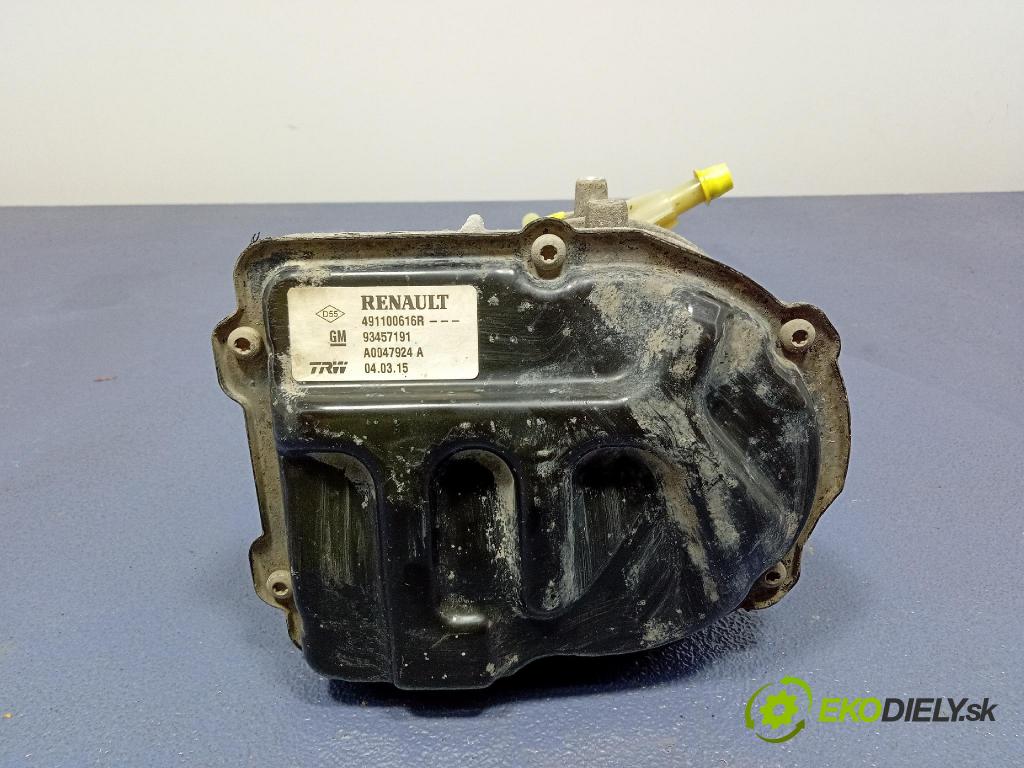 Opel Vivaro 2015 nádržka Asistencia: 491100616R