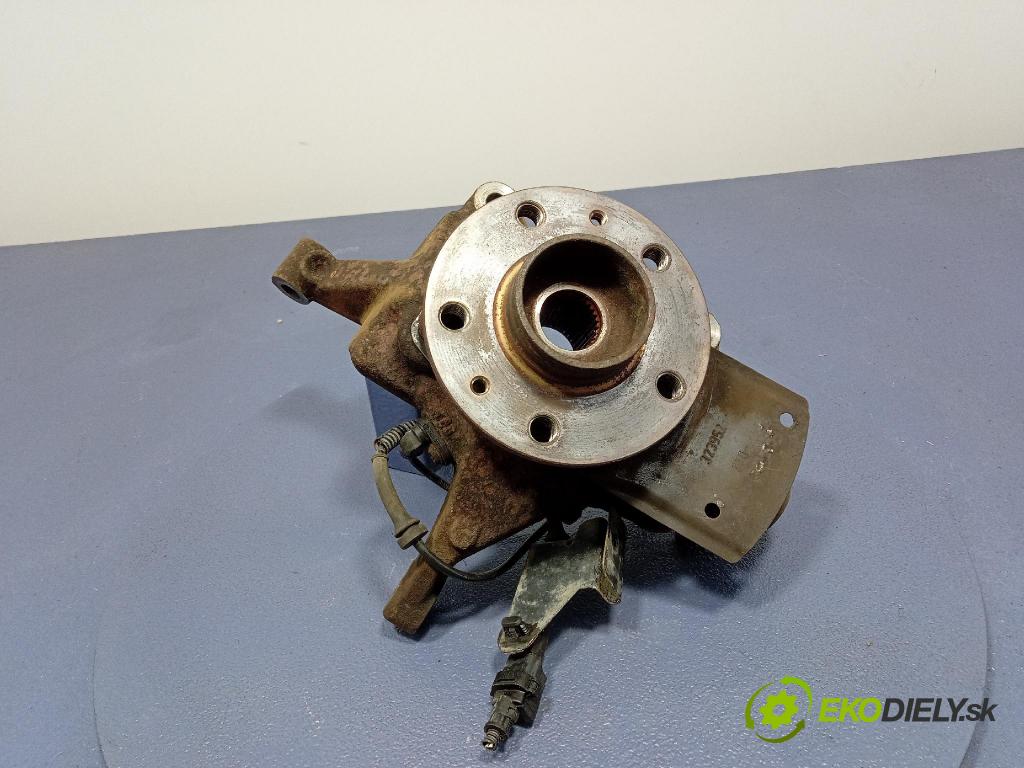 Opel Vivaro 2015 náboj Prava: