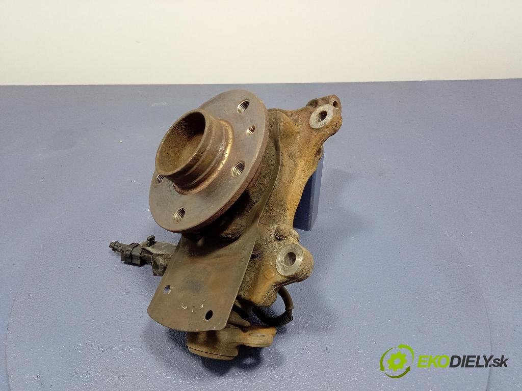 Opel Vivaro 2015 náboj Prava: