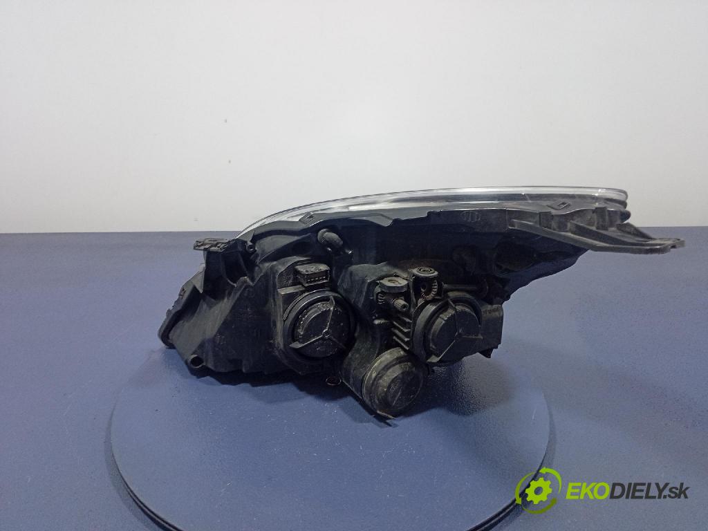 Opel Vectra 2007 Reflektor: v pravo: 442-1148R