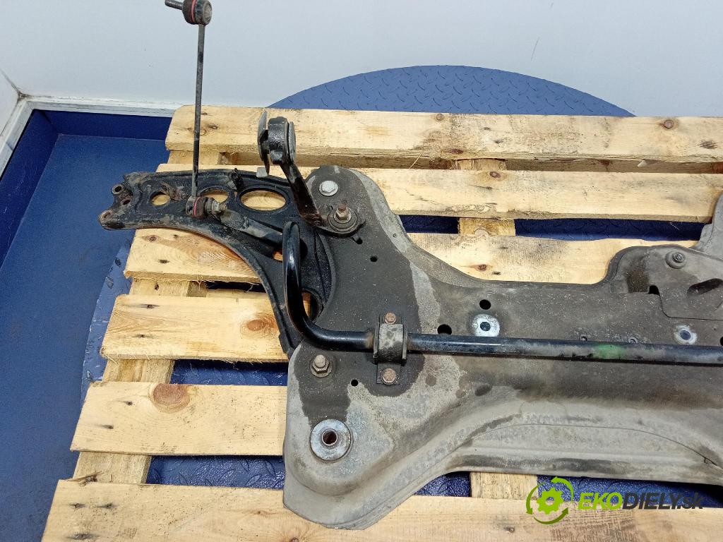 Opel Vivaro 2015 Výstuha 544015795R