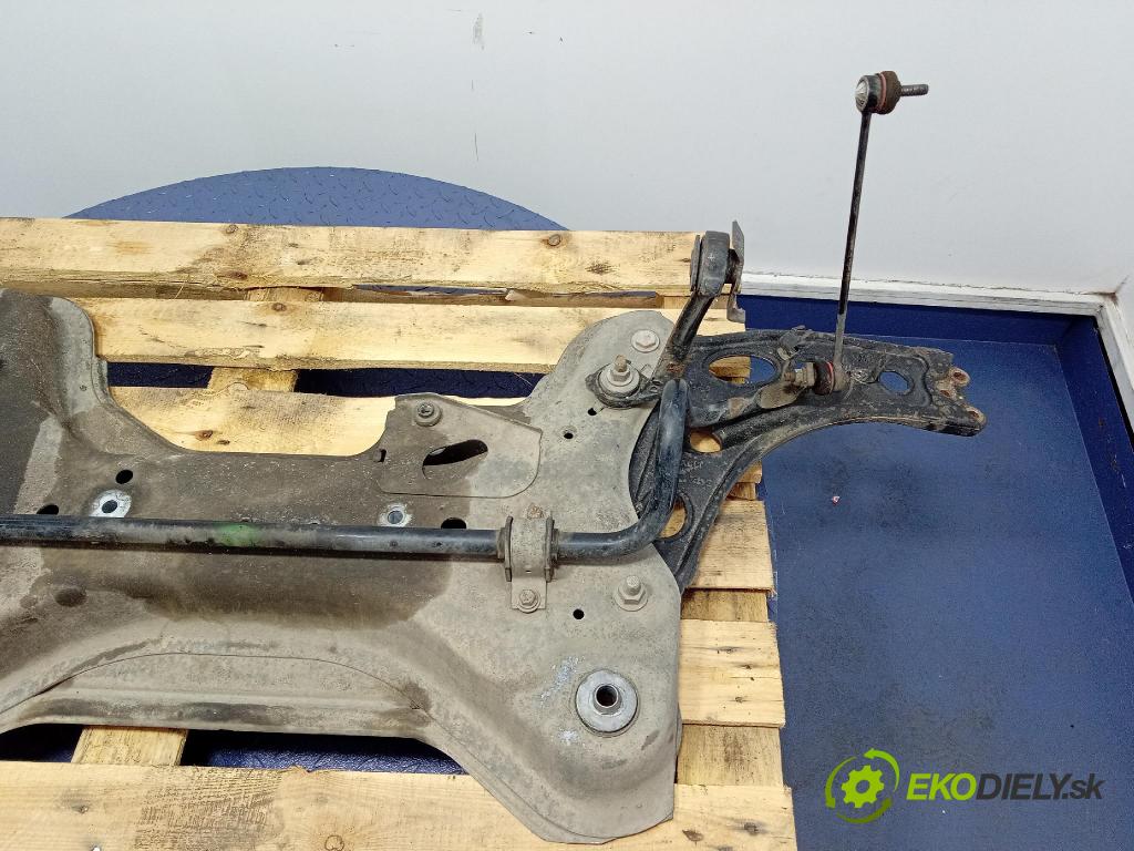 Opel Vivaro 2015 Výstuha 544015795R