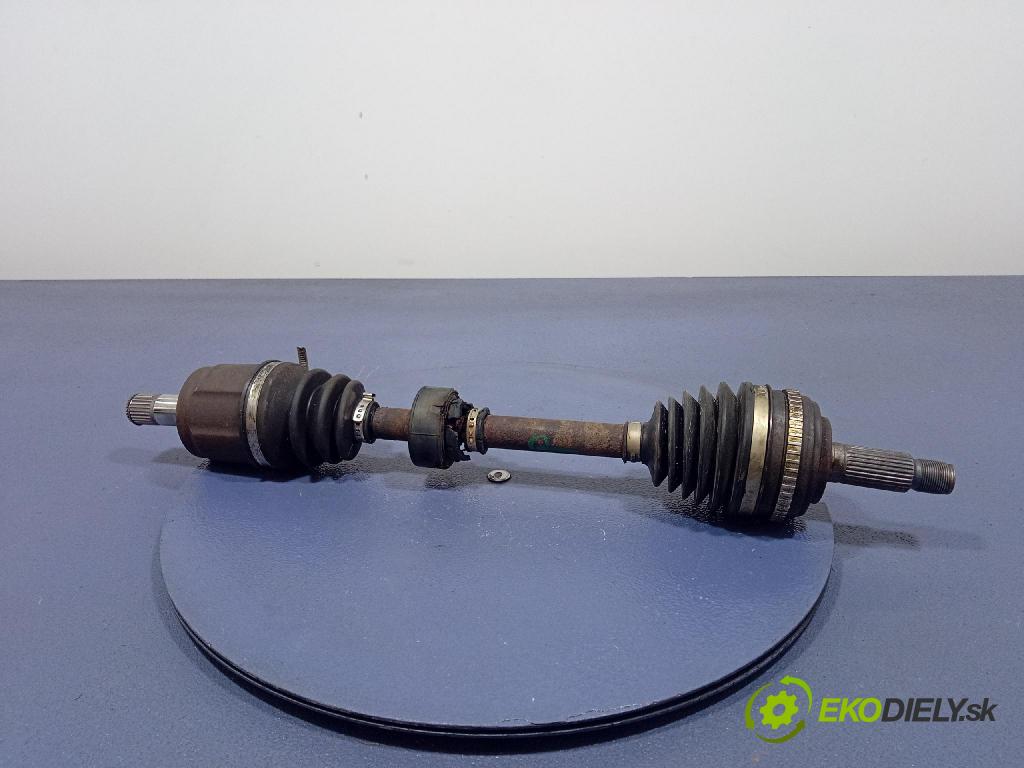 Honda Cr-v 2000 poloos Prava: Predné