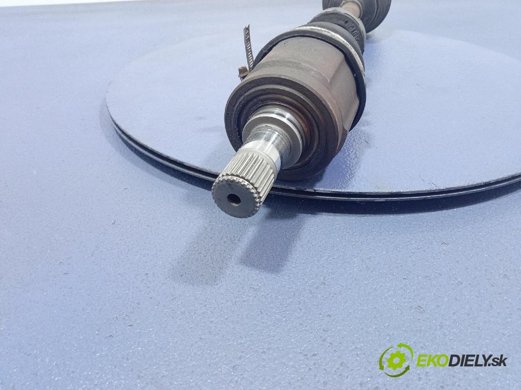 Honda Cr-v 2000 poloos Prava: Predné