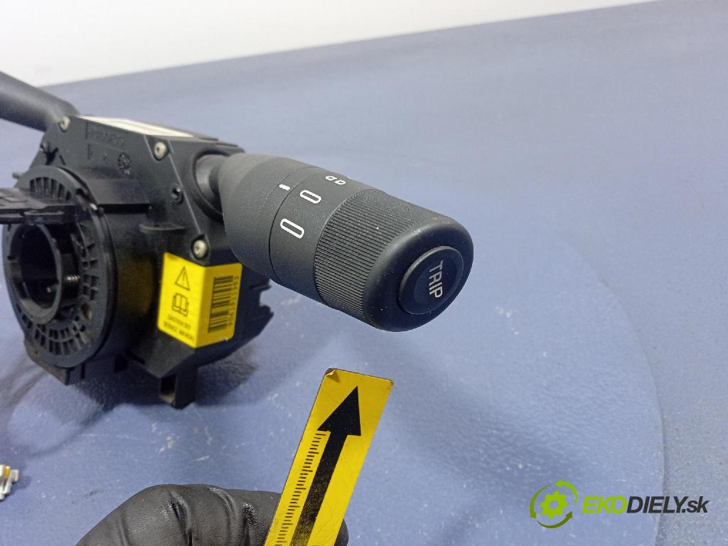 Fiat Punto van 2009 Přepínač Komplex: 7354719350