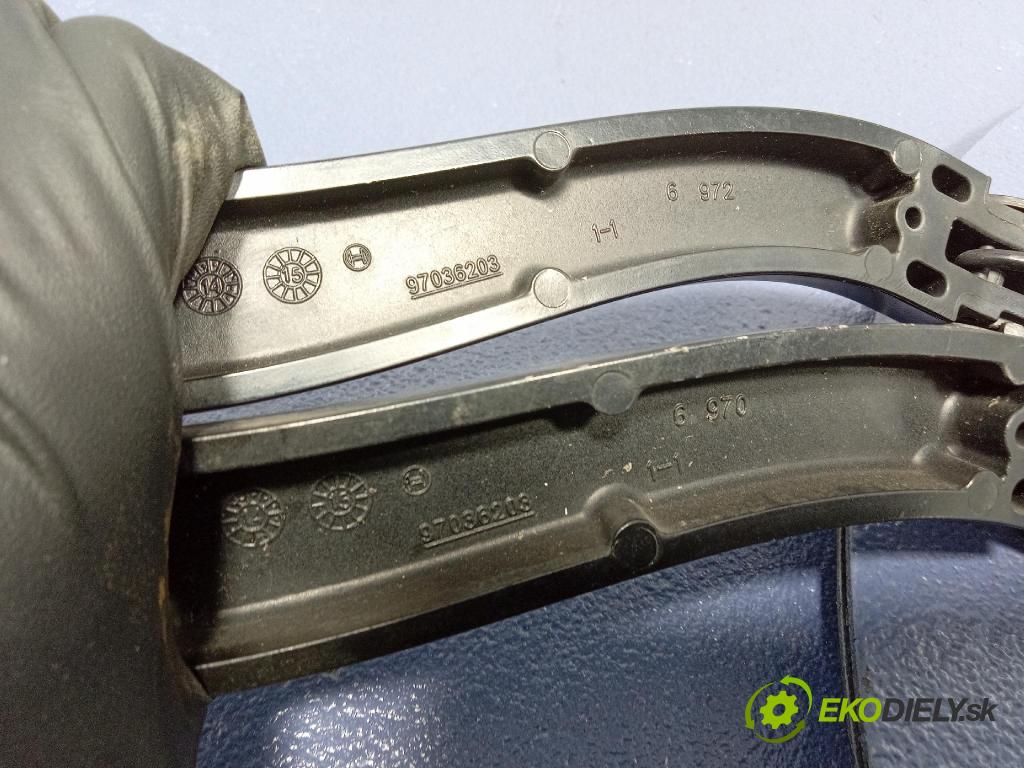 Opel Vivaro 2015 Paže: Stěrače: před 97036203