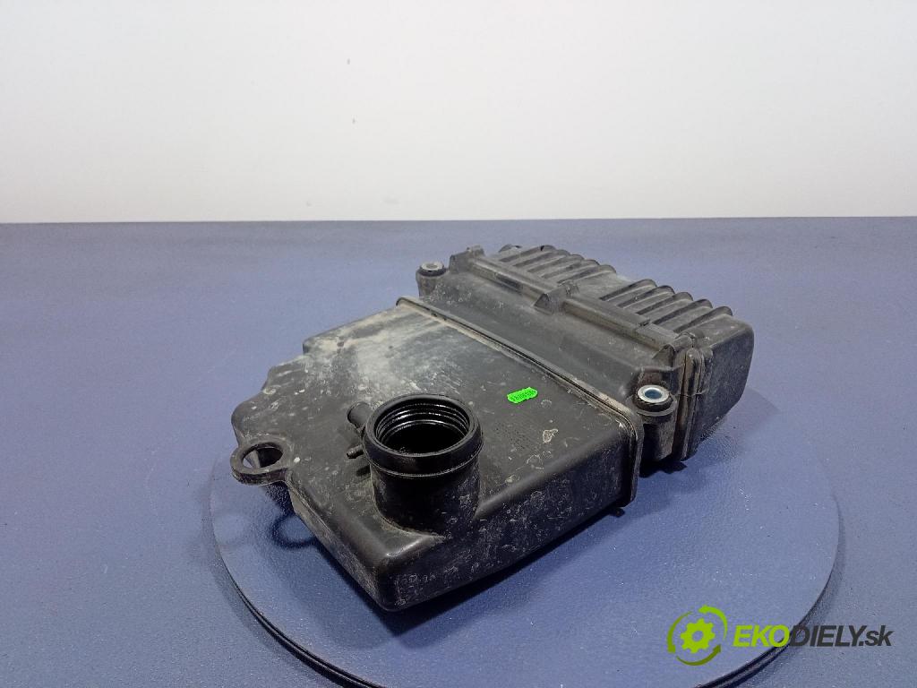 Fiat Punto van 2009 obal Filtre: Vzduch: 51773400