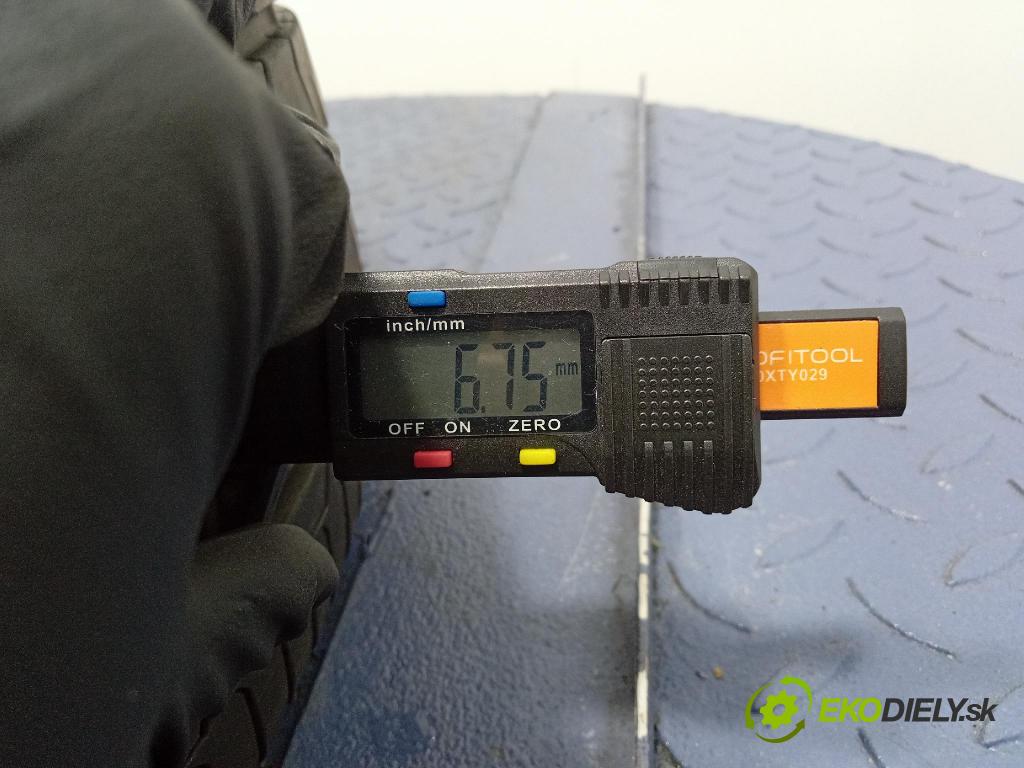 Opel Vivaro 2015 pneumatika Leto: 4981910573654