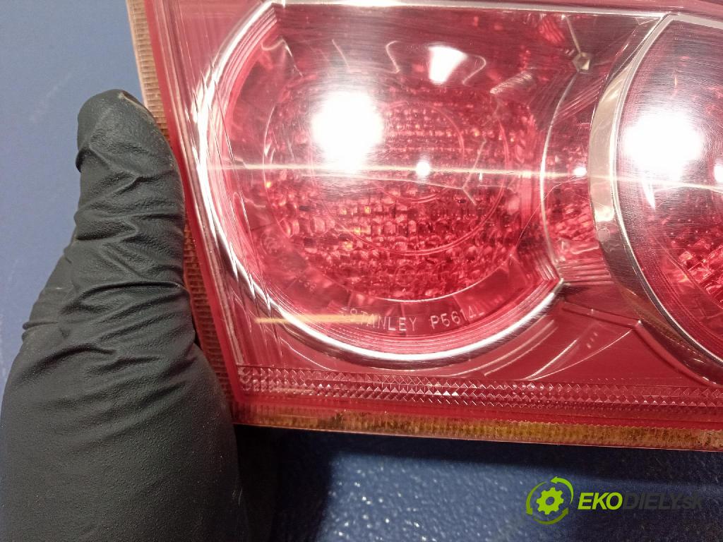 Mitsubishi Lancer 2008 svetlo / reflektor zad ľavá Vnútri: STANLEY P5614L