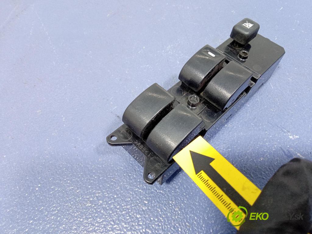 Mitsubishi Lancer 2008 prepínač Okná: 8608A176