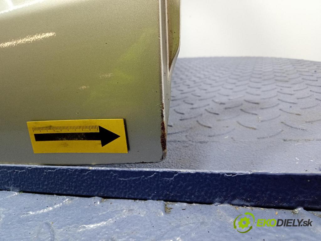 Mitsubishi Lancer 2008 dvere zad pravé