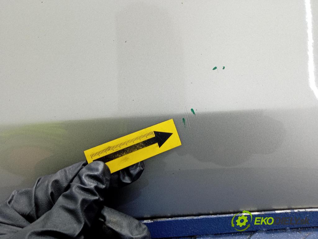 Mitsubishi Lancer 2008 dvere zad Vľavo: