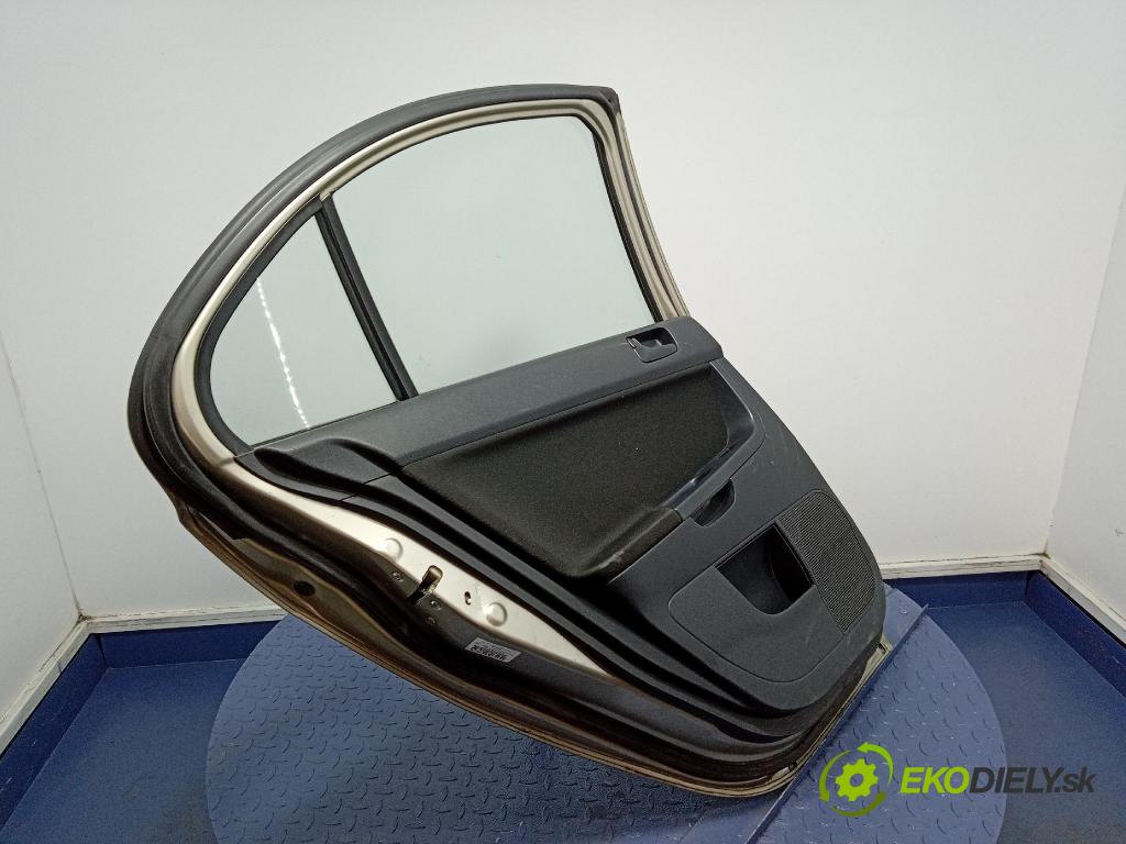 Mitsubishi Lancer 2008 dvere zad Vľavo: