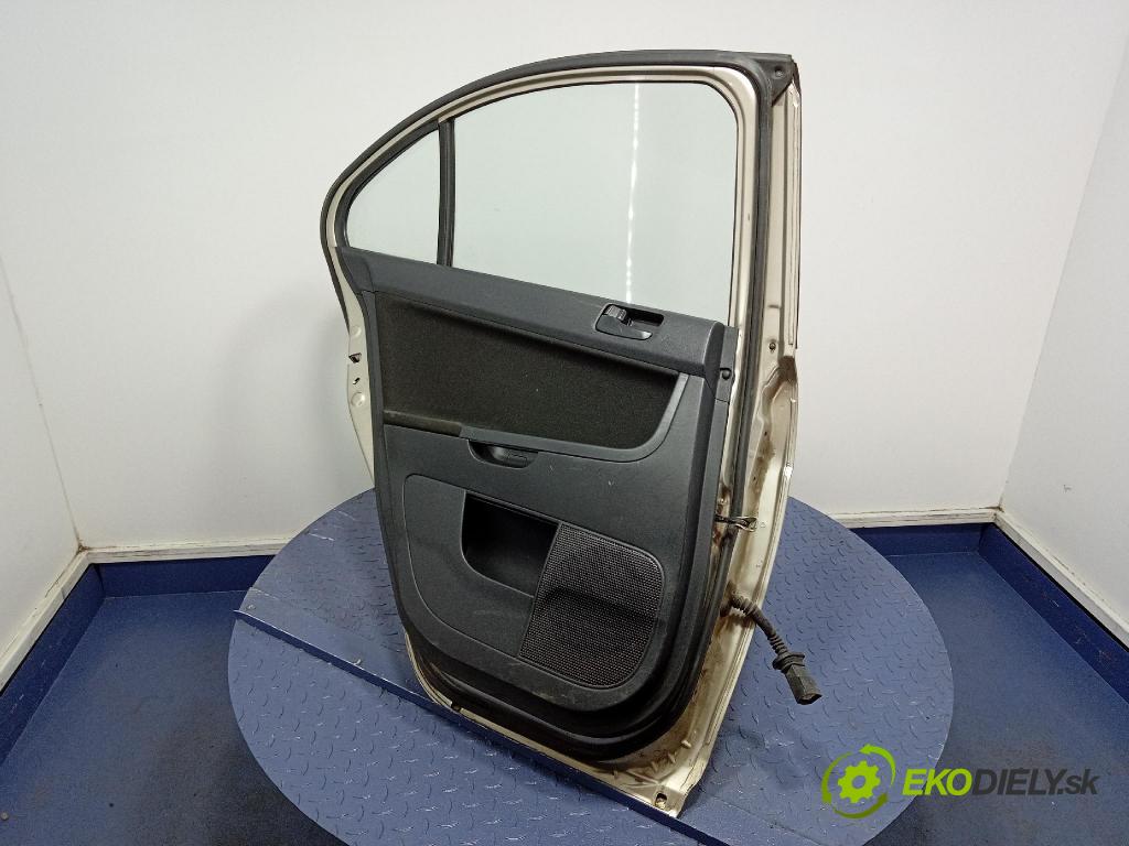 Mitsubishi Lancer 2008 dvere zad Vľavo: 