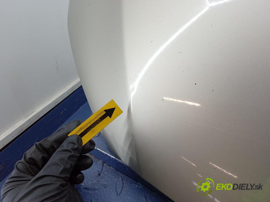 Mitsubishi Lancer 2008 kapota přední: