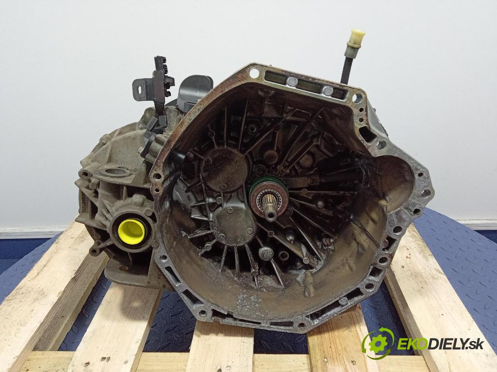Opel Vivaro 2015 prevodovka Manualna PF6050