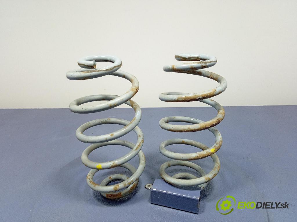 Opel Vivaro 2015 pružina zad