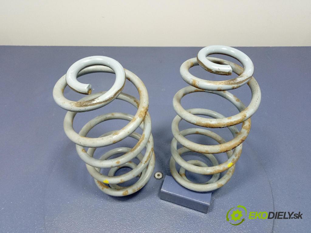 Opel Vivaro 2015 pružina zad