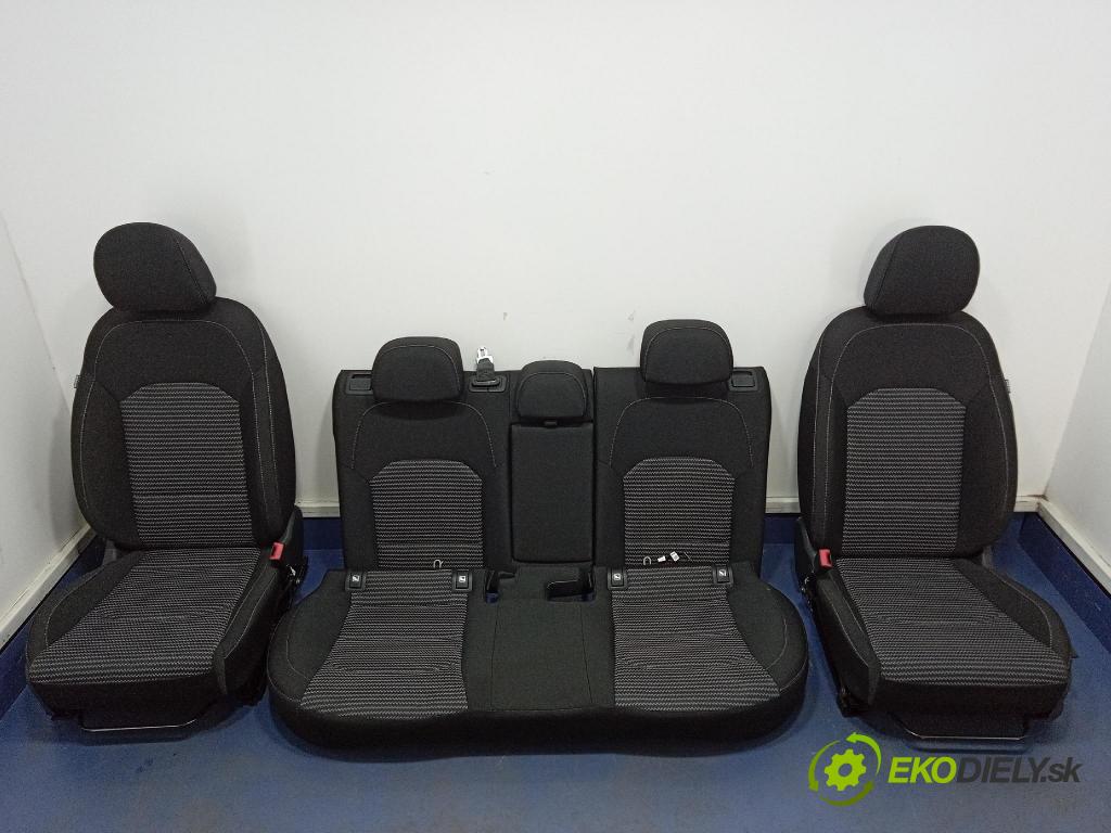 Kia Xceed 2025 sedačke: Set.: