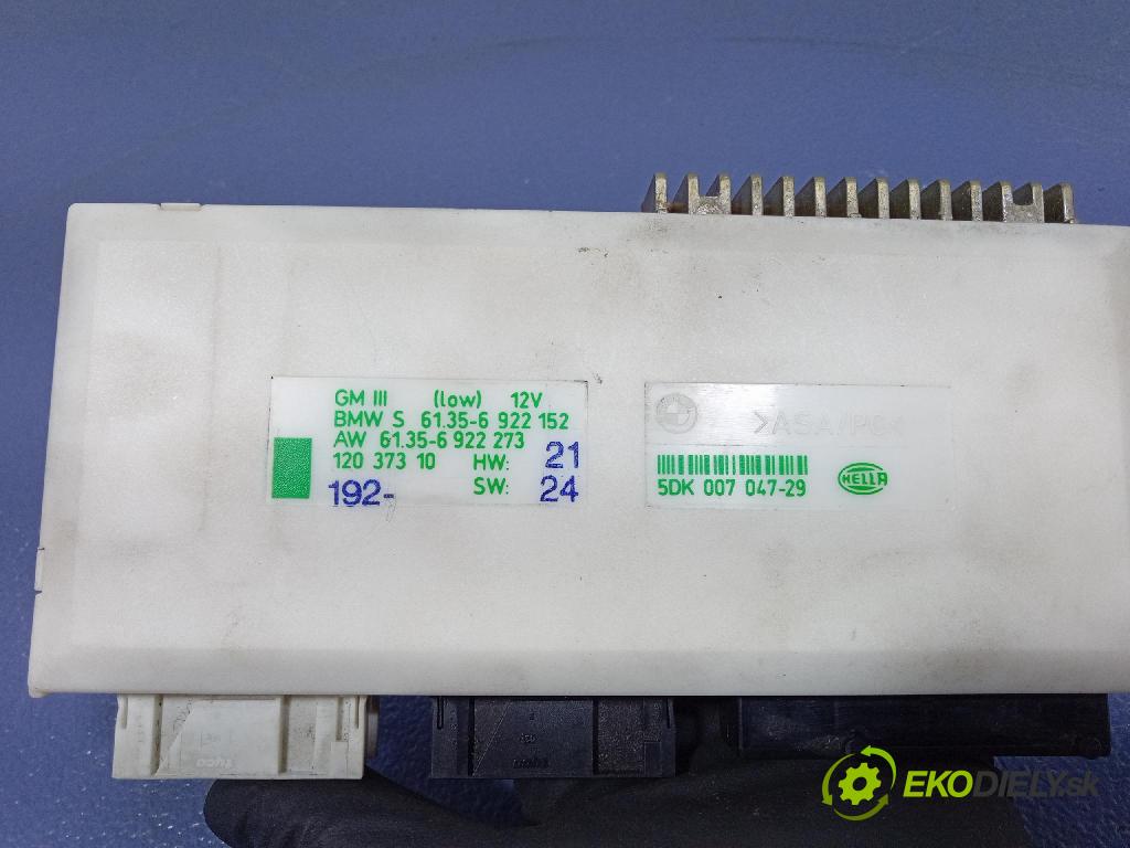 Bmw 520 2002 řídící jednotka Komfortu 6922152