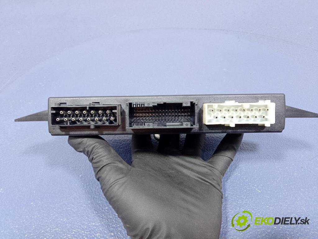 Bmw 520 2002 řídící jednotka Světel: 6919453