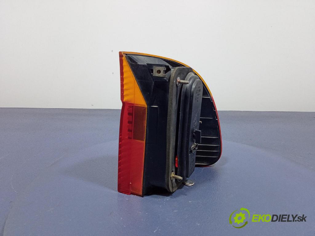 Bmw 520 2002 svetlo / reflektor zad ľavá Vonkajsia: 6900213