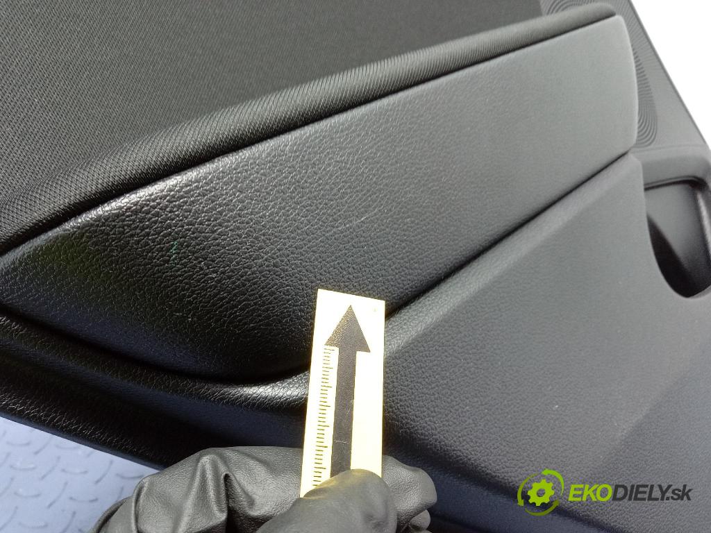 Kia Xceed 2025 Čalounictví: dvere zad ľavá 83350J7800