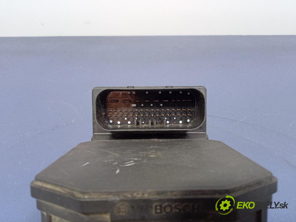 Bmw 520 2002 čerpadlo ABS x 6758969