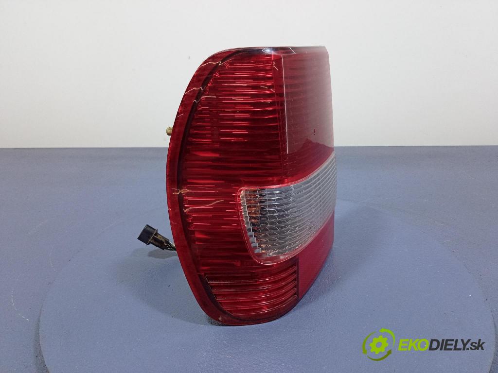 Mitsubishi Pajero 2003 svetlo / reflektor zad ľavá Vonkajsia: MR416091