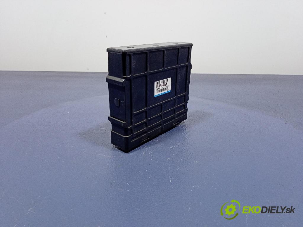 Mitsubishi Pajero 2003 riadiaca jednotka Motor: MR578296