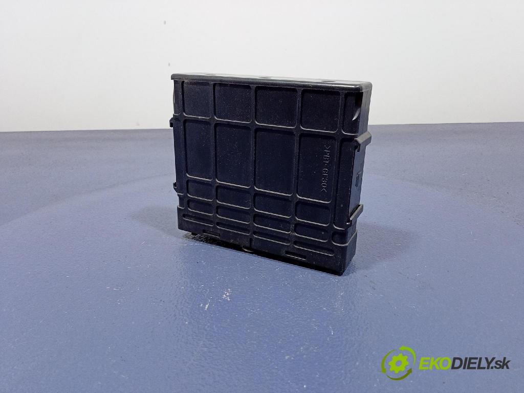 Mitsubishi Pajero 2003 riadiaca jednotka Motor: MR578296