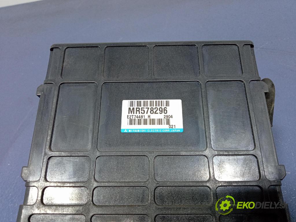 Mitsubishi Pajero 2003 riadiaca jednotka Motor: MR578296