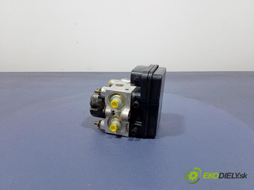 Mitsubishi Pajero 2003 čerpadlo ABS x MR527254