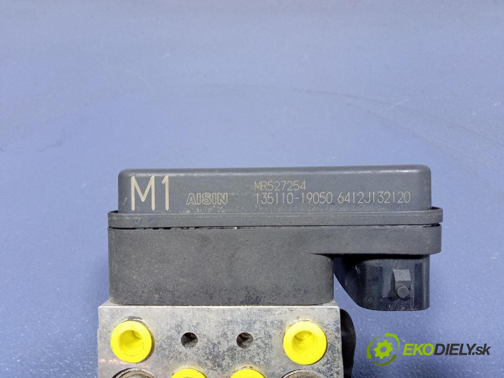 Mitsubishi Pajero 2003 čerpadlo ABS x MR527254
