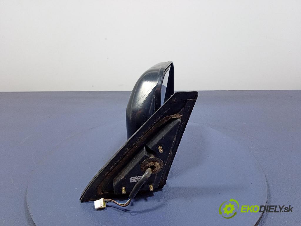 Mitsubishi Pajero 2003 zrkadlo pravé