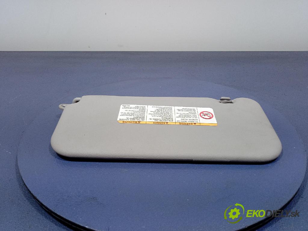 Mitsubishi Pajero 2003 kryt slnečná clona