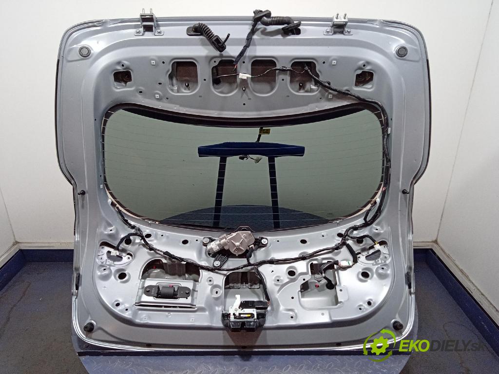 Kia Xceed 2025 zadní dveře kufra: kufr 