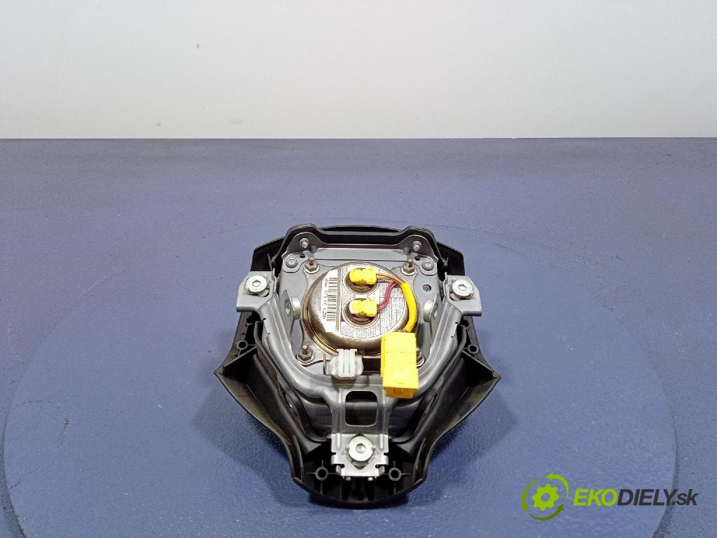 Mitsubishi Lancer 2008 Airbag: Řidiči: x