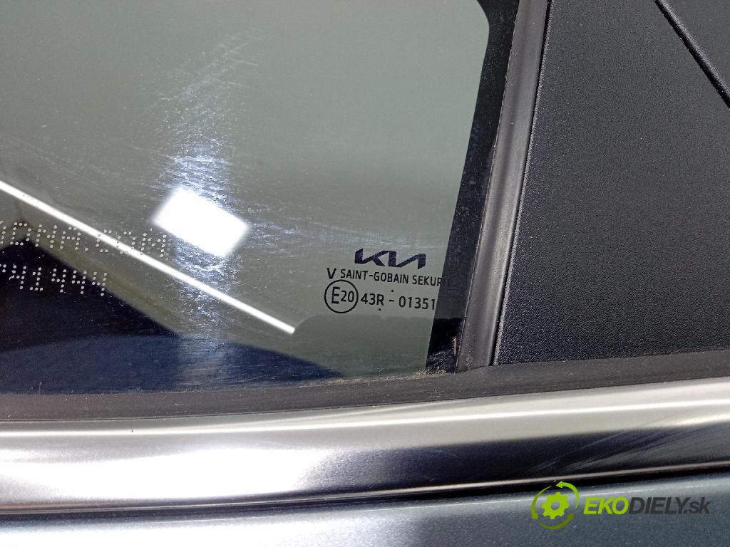 Kia Xceed 2025 dvere zad Vľavo: