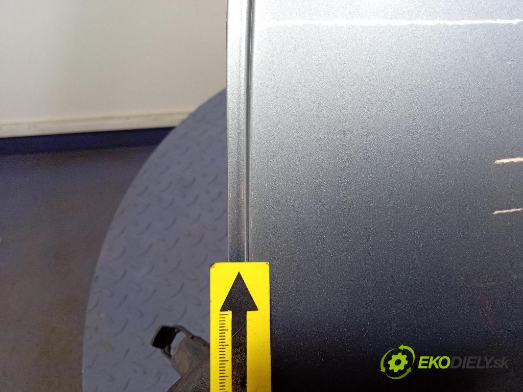 Kia Xceed 2025 dvere zad Vľavo: