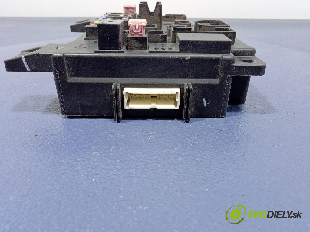 Mitsubishi Lancer 2008 skrinka Poistky: 8637A466