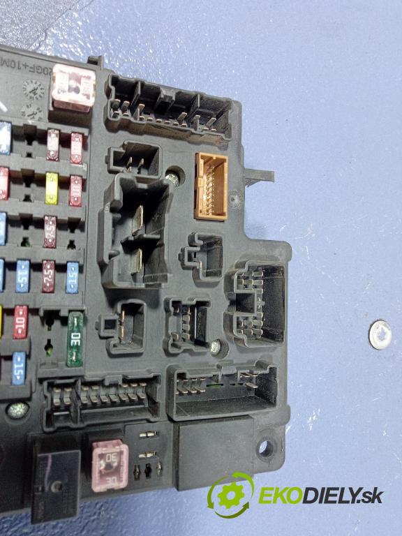 Mitsubishi Lancer 2008 skrinka Poistky: 8637A466