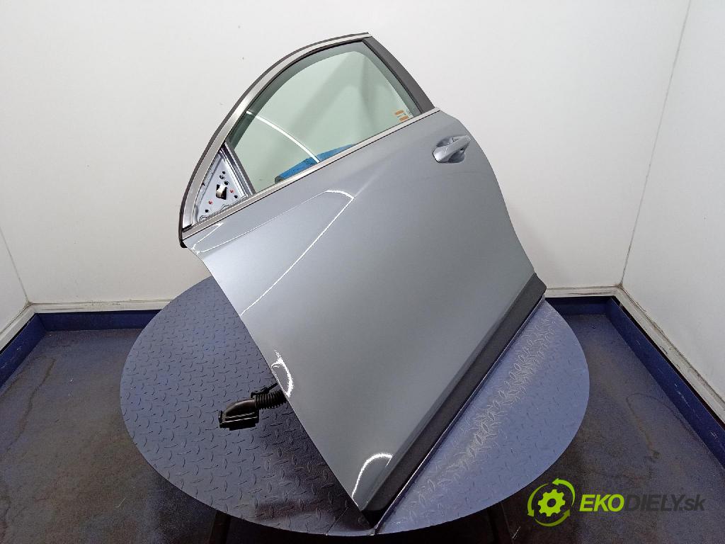 Kia Xceed 2025 dvere Predné Vľavo: