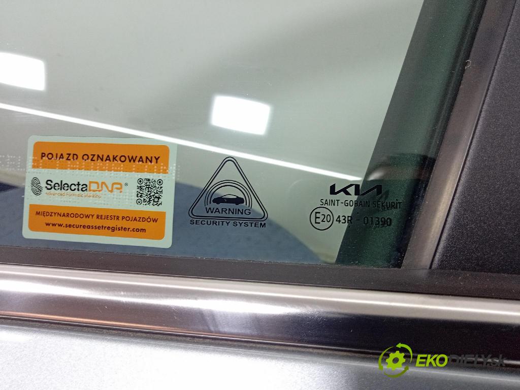 Kia Xceed 2025 dvere Predné Vľavo: