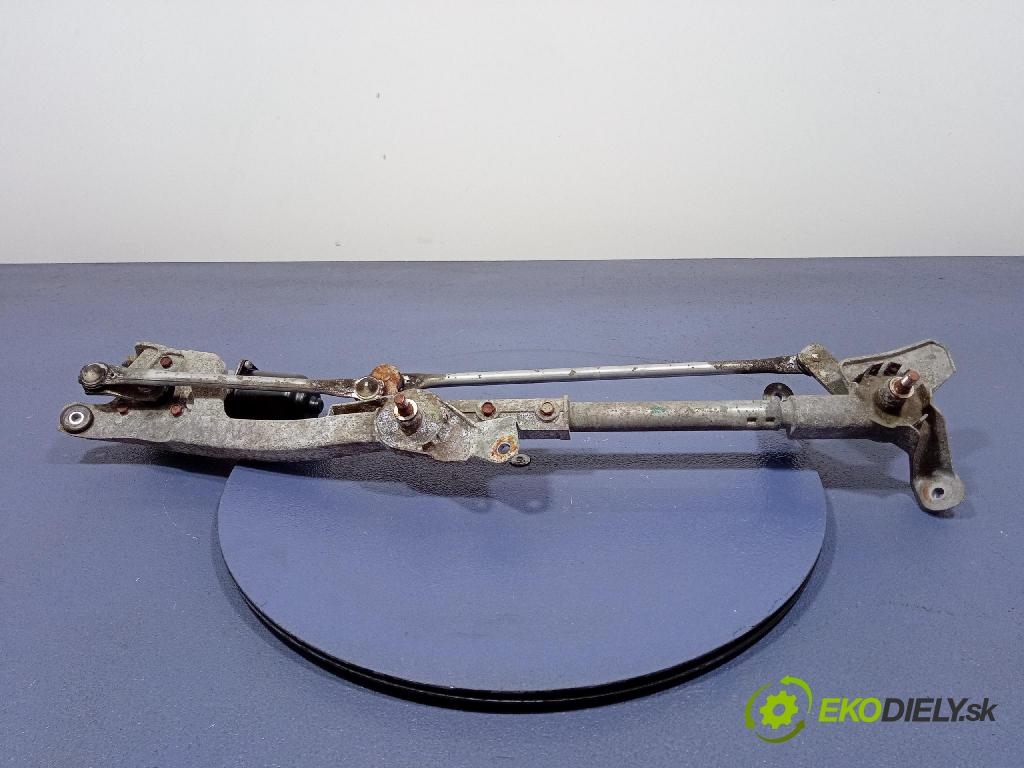 Mitsubishi Lancer 2008 mechanizmus motor: Stierače: Predné