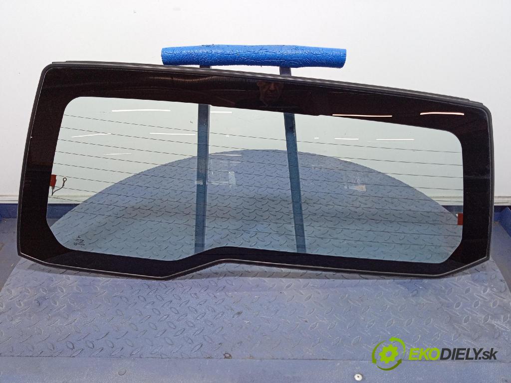 Mitsubishi Pajero 2003 sklo zadna