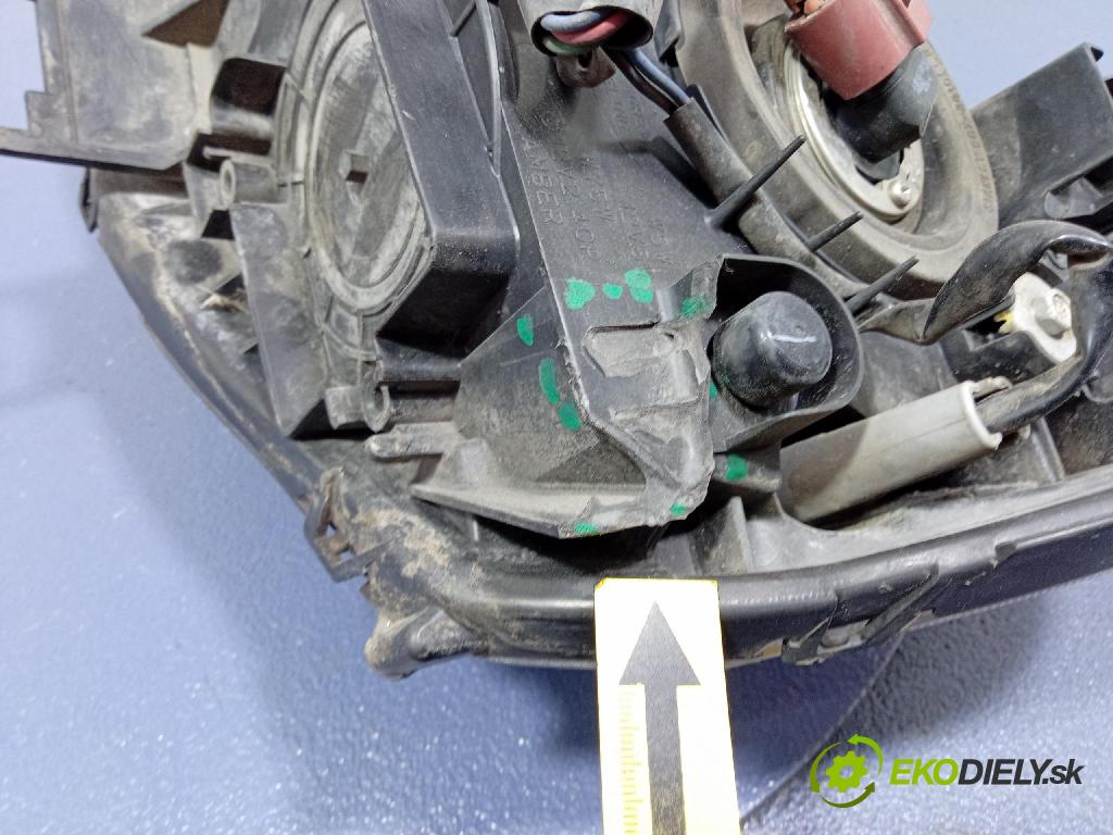 Mitsubishi Lancer 2008 Reflektor: v pravo: STANLEY P6119R