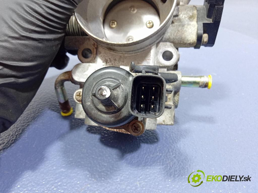 Mitsubishi Pajero 2003 klapka 