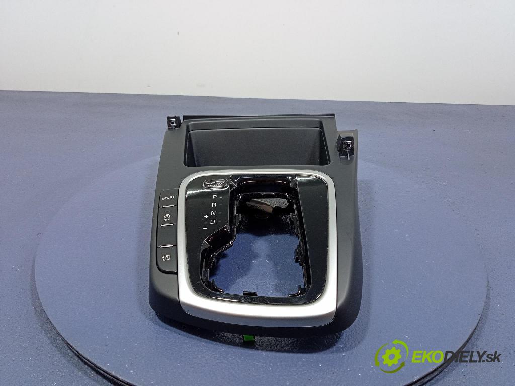 Kia Xceed 2025 lišta Dekoratívne: Vnútri: 84631-J7000