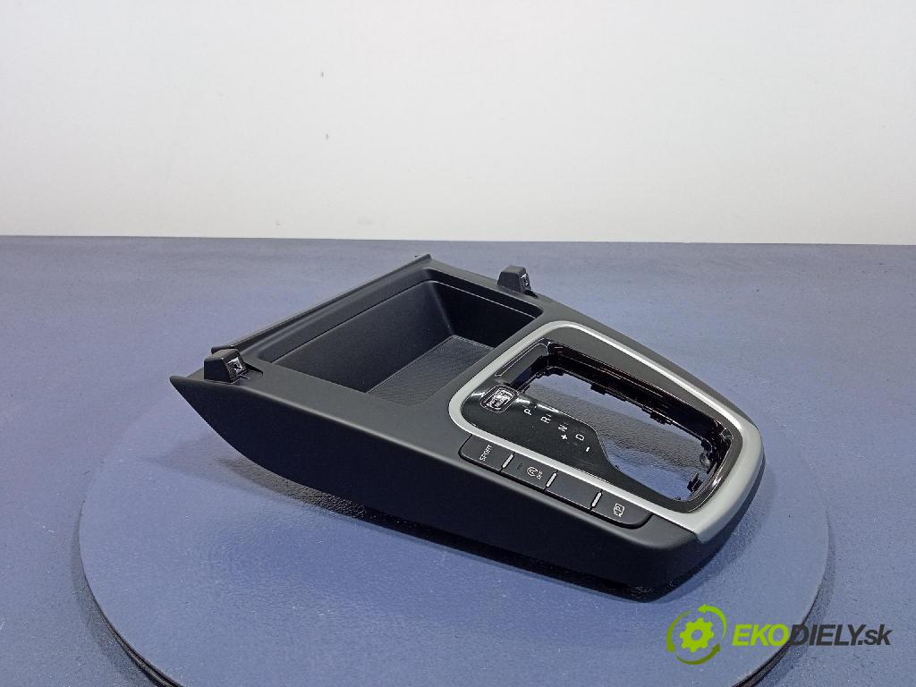 Kia Xceed 2025 lišta Dekoratívne: Vnútri: 84631-J7000